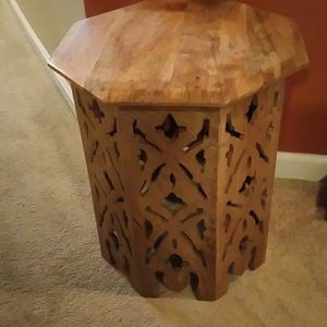 Hand Carved Wood Accent Table  (20×18)